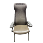 Centé Ergonomic Medical Patient Chair with Tilt and Casters